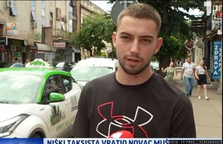 Taksista Mladen Ganić Taksista Mladen Ganić