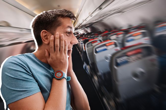 Uplašeni putnik u avionu Uplašeni putnik u avionu