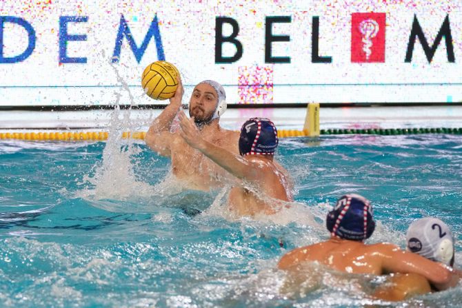 VK Novi Beograd - VK Olimpijakos VK Novi Beograd - VK Olimpijakos