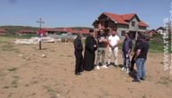 Sve se može kad se Srbi slože: Svojim rukama i novcem meštani ova dva na jugu Srbije sela grade crkvu