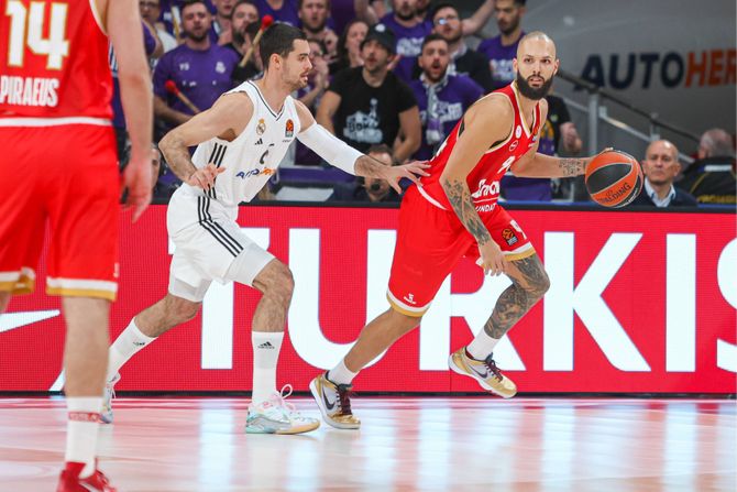 KK Olimpijakos - KK Real Madrid KK Olimpijakos - KK Real Madrid