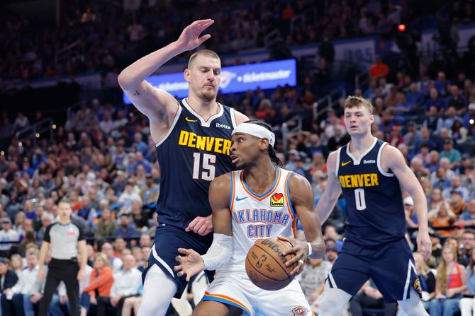 Nikola Jokić i Šej Gildžus Aleksander Nikola Jokić i Šej Gildžus Aleksander