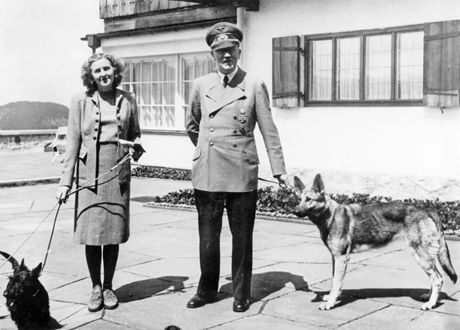Hitler i Eva Braun Hitler i Eva Braun