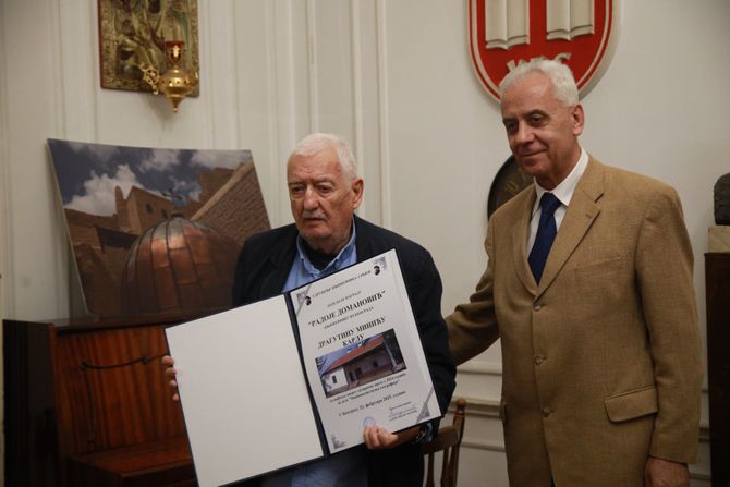 Uručene nagrade "Radoje Domanović" za književnu satiru Uručene nagrade "Radoje Domanović" za književnu satiru