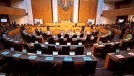 Drama u Austriji, hitno prekinuta sednica Parlamenta: Zbog jedne reči poslanika počele da pljušte uvrede