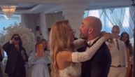 Procurio snimak sa svadbe koja se držala u tajnosti: Tea i njen suprug plešu u zanosu, on je gleda zaljubljeno