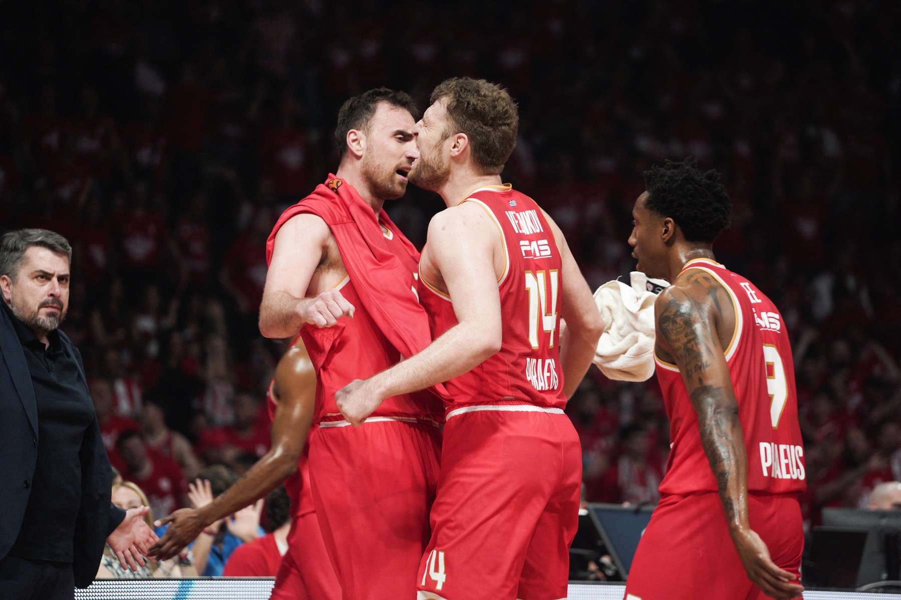 Počinje plej-of Evrolige: Ko će stići do prvih pobeda večeras na putu ka Fajnal foru u Atini?