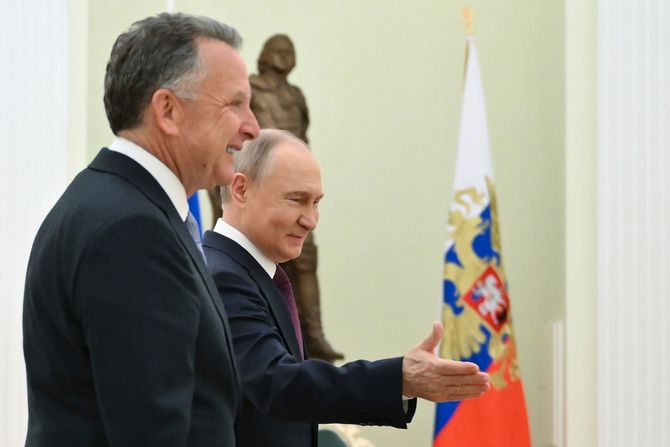 Vladimir Putin i Stiv Vitkof Vladimir Putin i Stiv Vitkof