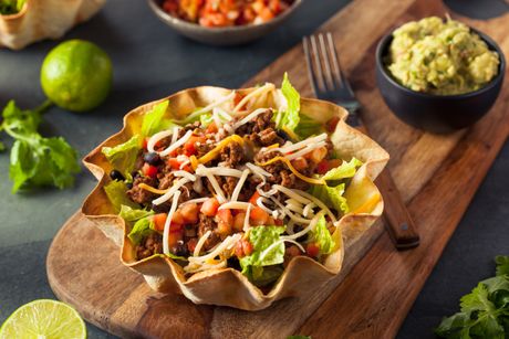 Tortilja činija Tortilja činija