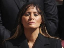 melania tramp papa franja vatikan sahrana