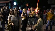 Grupa studenata u blokadi i građana i dalje blokira RTS