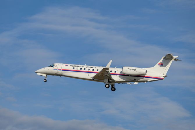 Avio služba Embraer Legacy 600 YU-SRB Avio služba Embraer Legacy 600 YU-SRB
