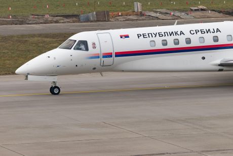 Avio služba Embraer Legacy 600 YU-SRB Avio služba Embraer Legacy 600 YU-SRB