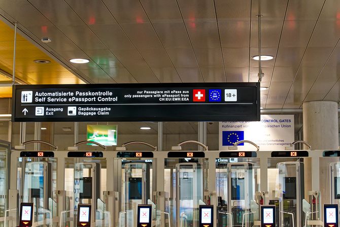 pasoška kontrola na aerodromu pasoška kontrola na aerodromu
