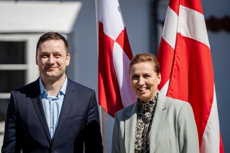 Jens Frederik Nilsen i mete Frederiksen Jens Frederik Nilsen i mete Frederiksen
