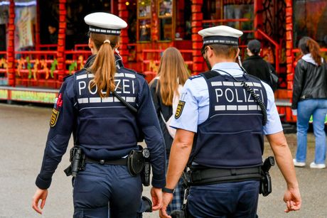 policija, nemačka policija, nemačka