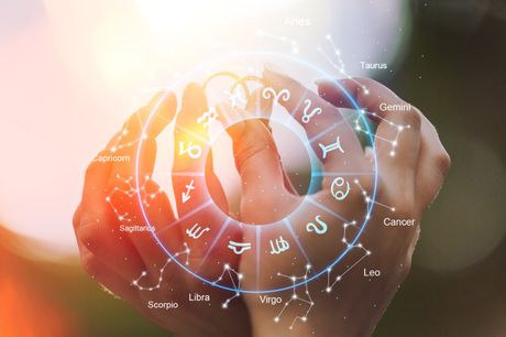 horoskop, zodijak, astrologija, par, ljubavni par, zaljubljeni par, prstenje, veridba horoskop, zodijak, astrologija, par, ljubavni par, zaljubljeni par, prstenje, veridba