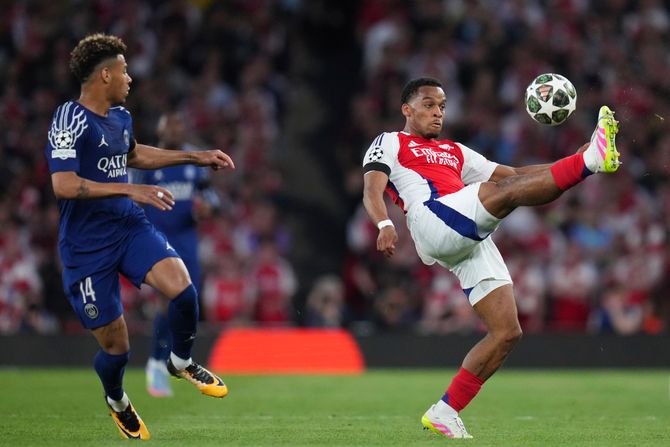 FK Arsenal - FK PSŽ FK Arsenal - FK PSŽ