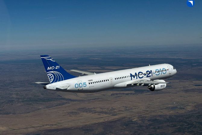 Avion Jakovljev Yakovlev MC 21 Avion Jakovljev Yakovlev MC 21