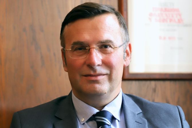 Bojan Milisavljević, Pravni fakultet, dekan, ostavka