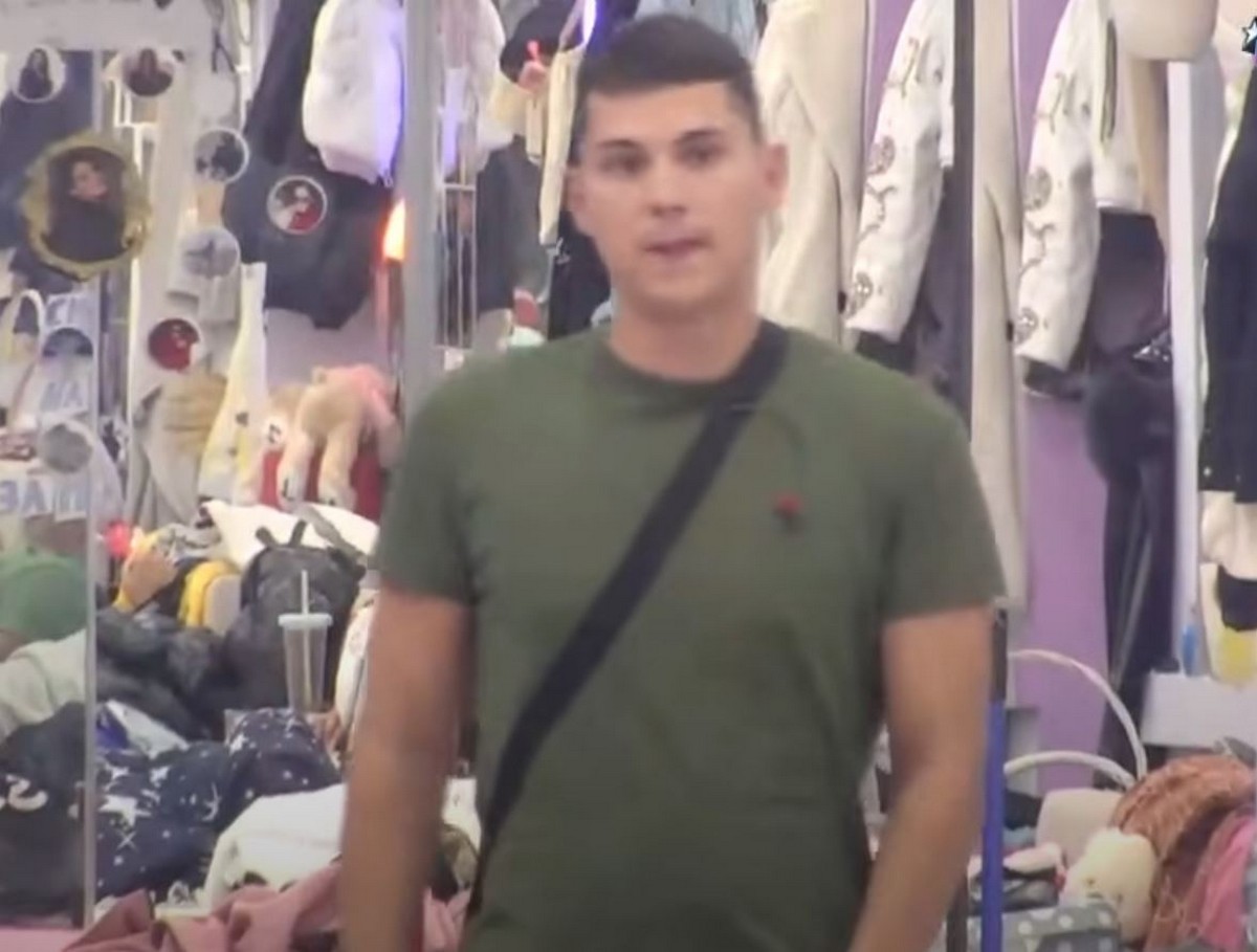 E Eliti ponovo haos! Posle žurke Ena i Peja opet u klinču: Ona ga uplakana napala fizički, on se smeje