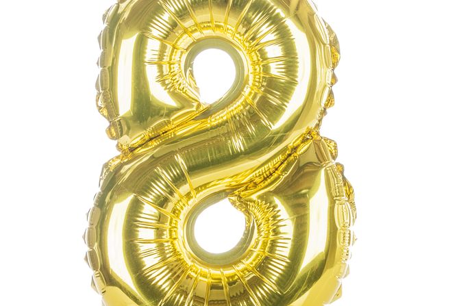Helijumski balon, 8. rođendan