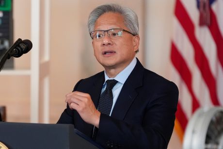 Jensen Huang, Donald Tramp