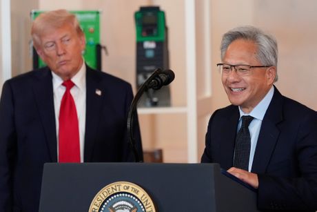 Jensen Huang, Donald Tramp Jensen Huang, Donald Tramp