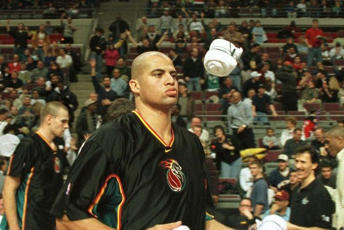 Bison Dele Bison Dele
