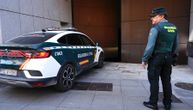 Roditelji decu 4 godine držali u vili punoj izmeta: "Ponašaju se kao da nikada nisu bili napolju"