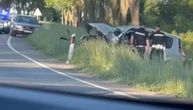 Užas na putu Sombor-Apatin: Auto sleteo s kolovoza, jedna osoba poginula