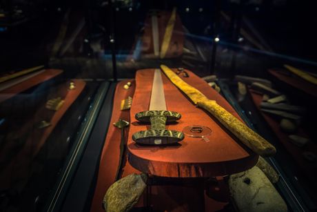 Vikinzi, vikinški mačevi Vikinzi, vikinški mačevi