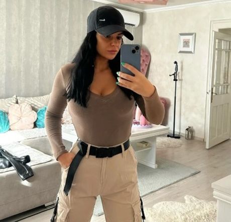 Ivana Dulić Ivana Dulić