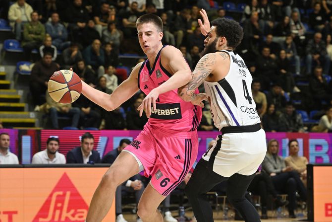 Bogoljub Marković i Dvejn Vašington /KK Mega - KK Partizan) Bogoljub Marković i Dvejn Vašington /KK Mega - KK Partizan)