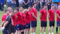 Tužne scene u Malom Orašju: Tošić, Ilić, Duljaj i druge legende igraju u čast žrtava, nikad nećemo zaboraviti
