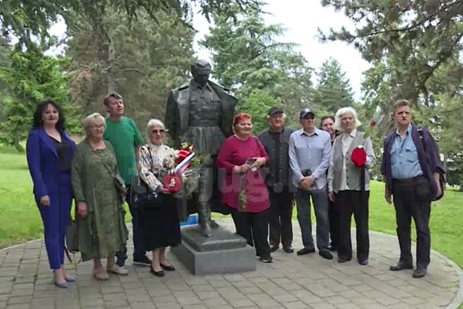 Kuća cveća Tito grob Kuća cveća Tito grob