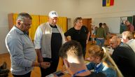 Predsednički izbori u Rumuniji: Otvorena su birališta, dijaspora već glasala