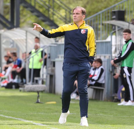 Siniša Dobrašinović Siniša Dobrašinović