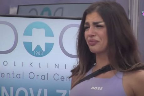 Ena Čolić Ena Čolić