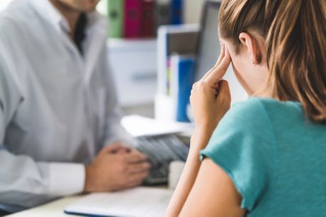 Glavobolja, neurolog, neurološki pregled, doktor, migrena Glavobolja, neurolog, neurološki pregled, doktor, migrena