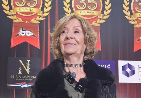 Lepa Lukić Lepa Lukić