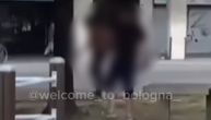 Polugoli muškarac makazama mahao po ulici, povredio prolaznike: Drama u Bolonji