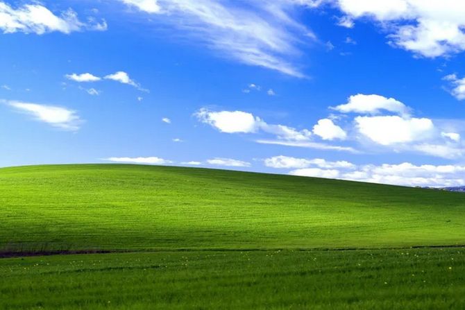 Windows Microsoft background old stara Vindouz Majkrosoft pozadina livada Windows Microsoft background old stara Vindouz Majkrosoft pozadina livada