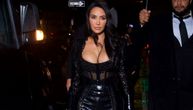 Sud u Parizu osudio osam osoba za pljačku Kim Kardašijan 2016. godine