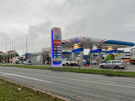 Pumpa u Obrenovcu gde je ukraden automobil Pumpa u Obrenovcu gde je ukraden automobil