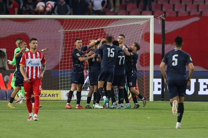 FK Crvena zvezda - FK Napredak FK Crvena zvezda - FK Napredak