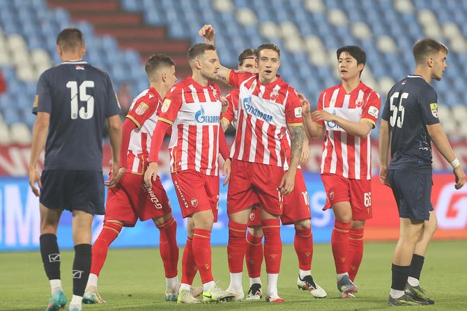 FK Crvena zvezda - FK Napredak FK Crvena zvezda - FK Napredak