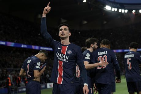 Fabijan Ruiz , FK PSŽ Pari Sen Žermen - FK Arsenal Fabijan Ruiz , FK PSŽ Pari Sen Žermen - FK Arsenal
