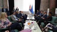Sastanak Macuta i Čadeža: Edukacija privrednika je zajednički cilj Vlade i PKS