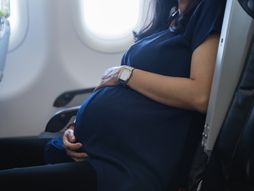 trudnica, let avionom, kada sme trudnica da leti avionom, avion, trudnoća